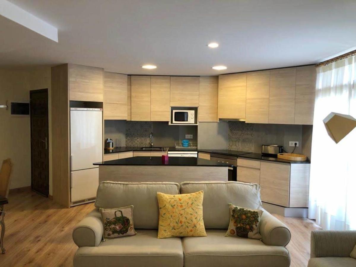 Apartamentos Betren Priviletge Gran Ngoại thất bức ảnh